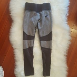Girls Nike athletic pants